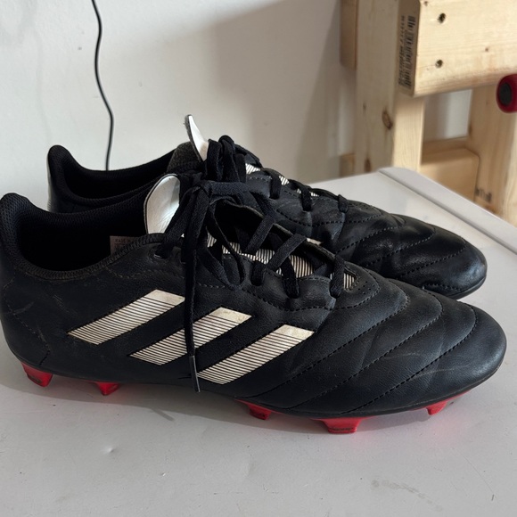 Adidas Men's Black and White Athletic Cleats - Picture 1 of 5
